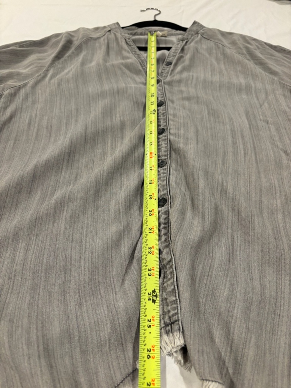 Hester and Orchard Gray Tencel Chambray Button Up Frayed
Hem Top Blouse, Size M - Picture 8 of 9